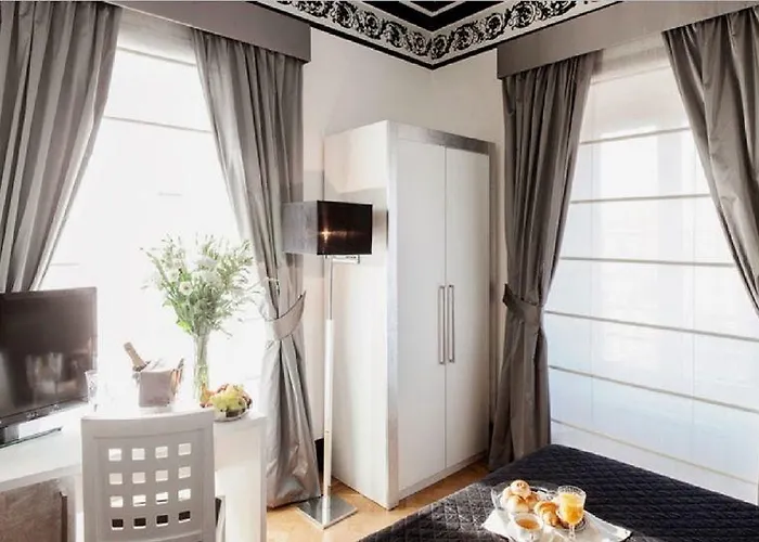 Residenza Scipioni Luxury 4* Roma