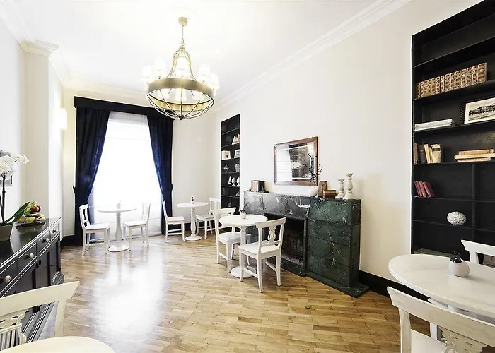 Residenza Scipioni Luxury Oda ve Kahvaltı 4*
